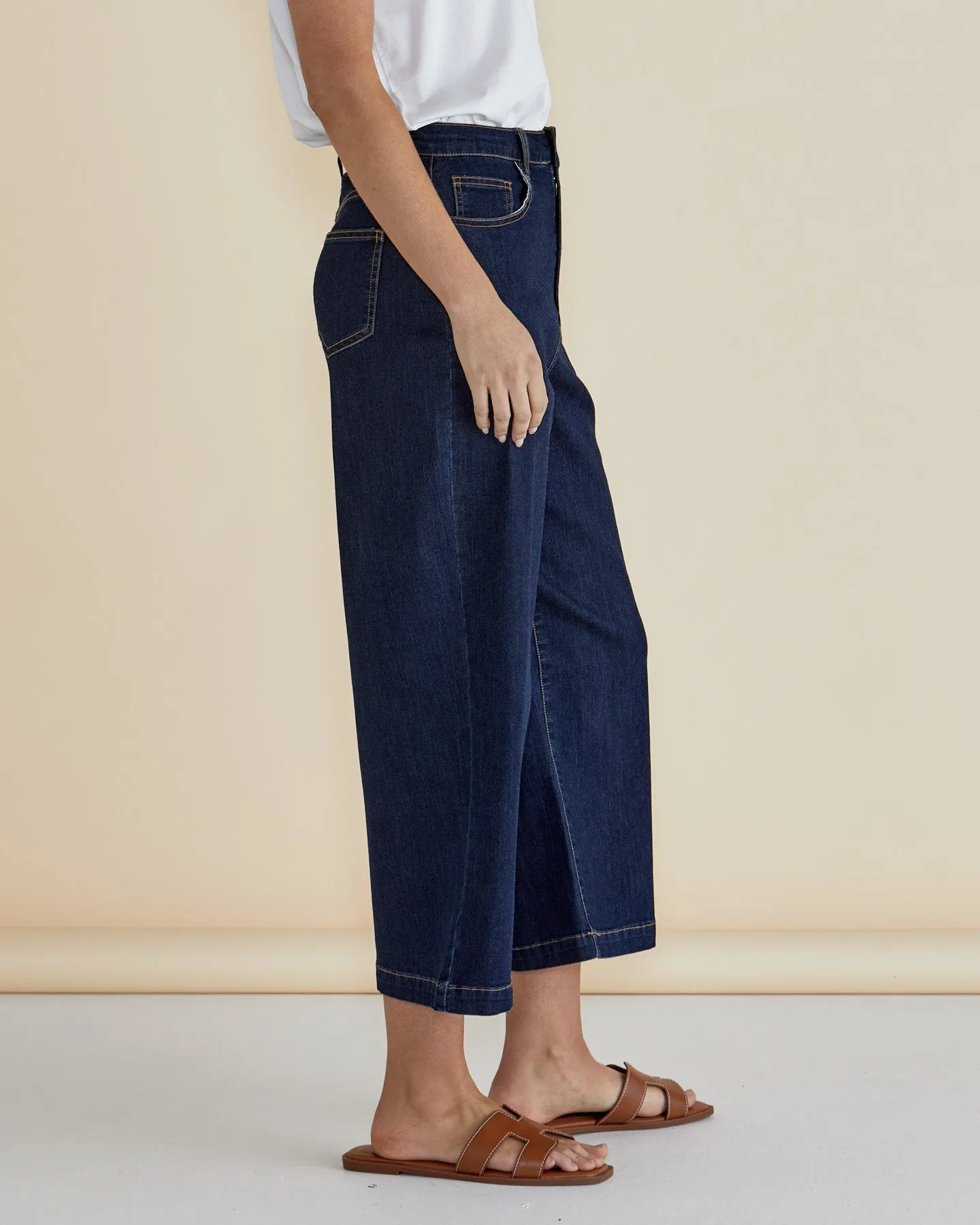 Betty Basics Bella Relaxed Crop Jean Deep Indigo Rinse
