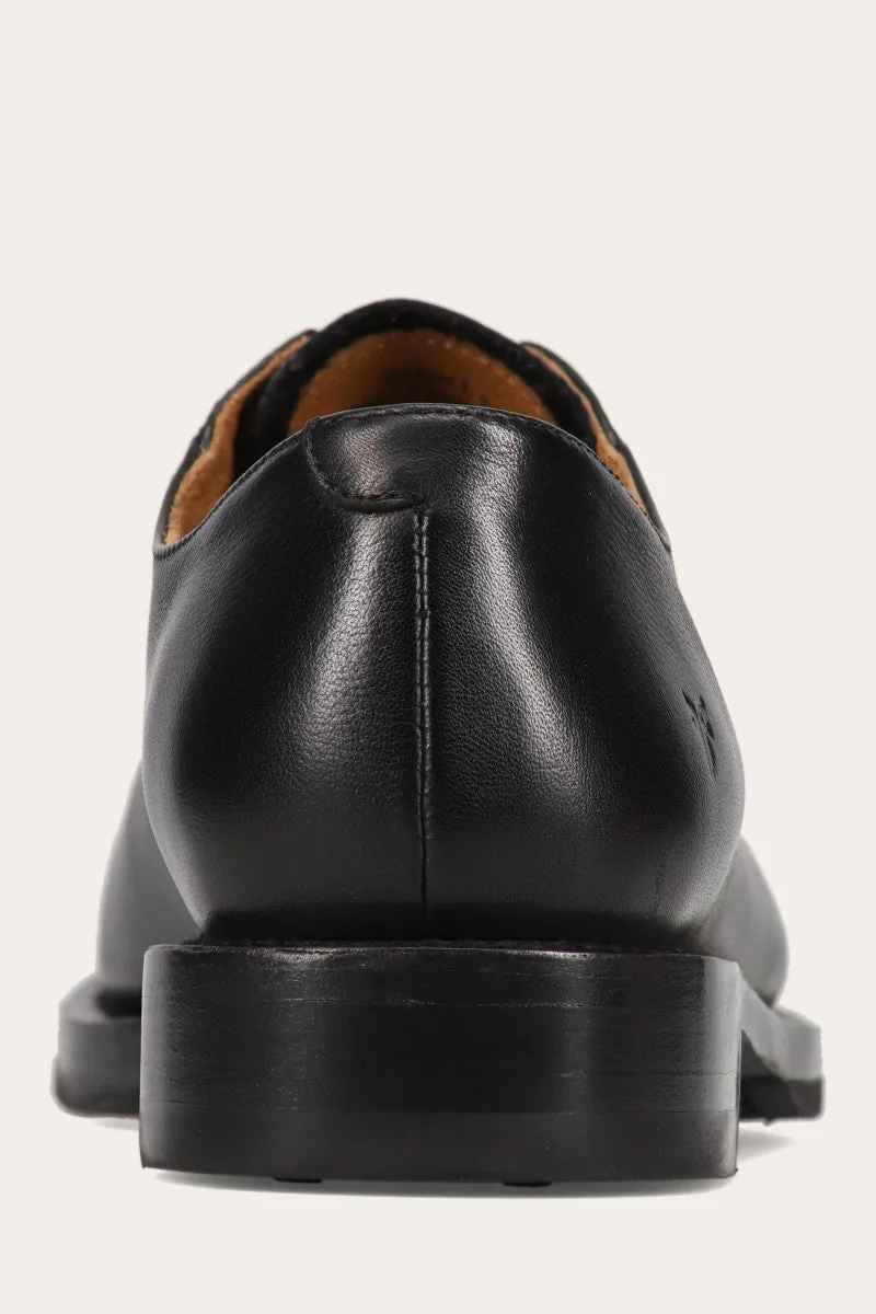 Dylan Oxford - Pre-Loved