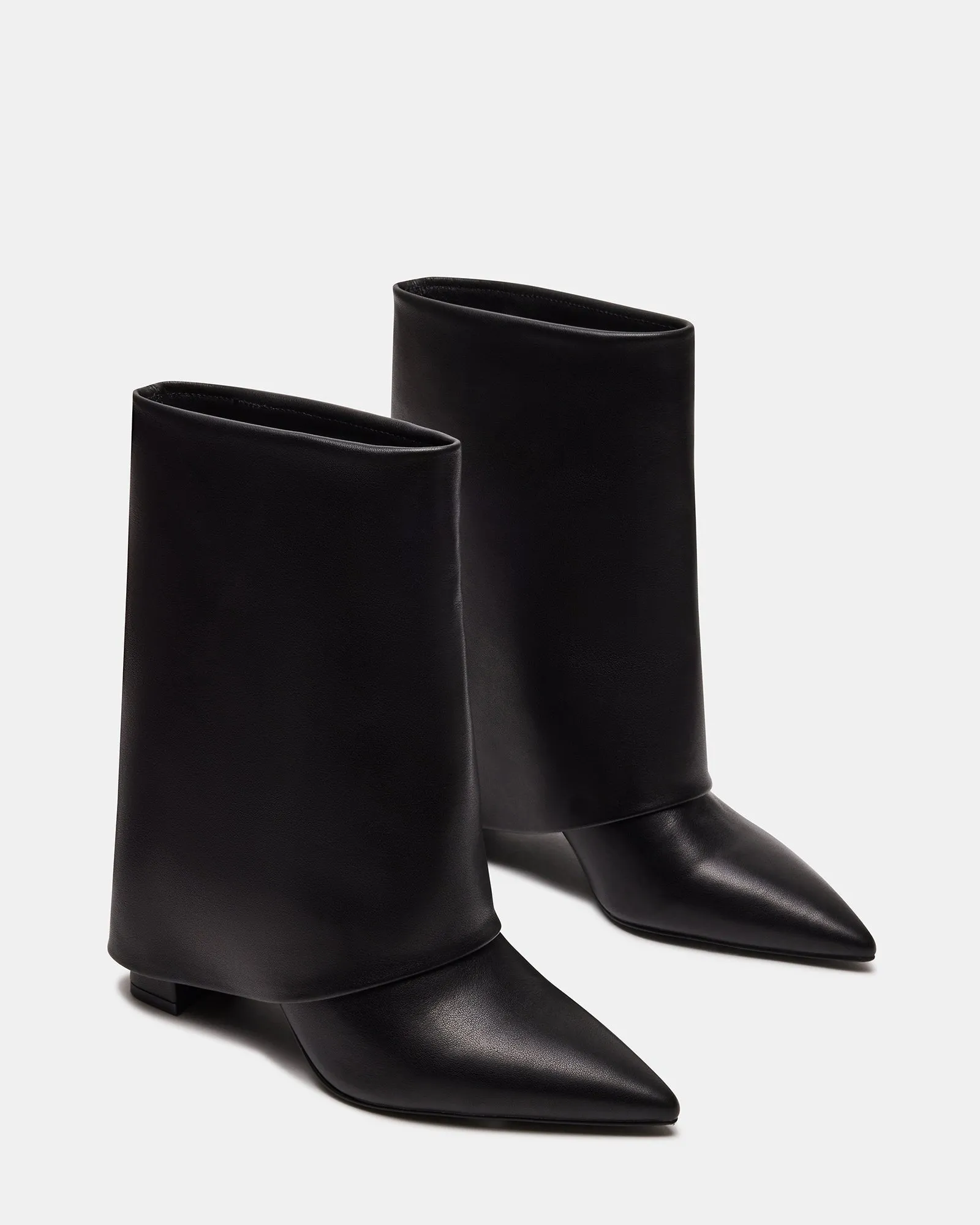 FALLON BLACK LEATHER - SM REBOOTED