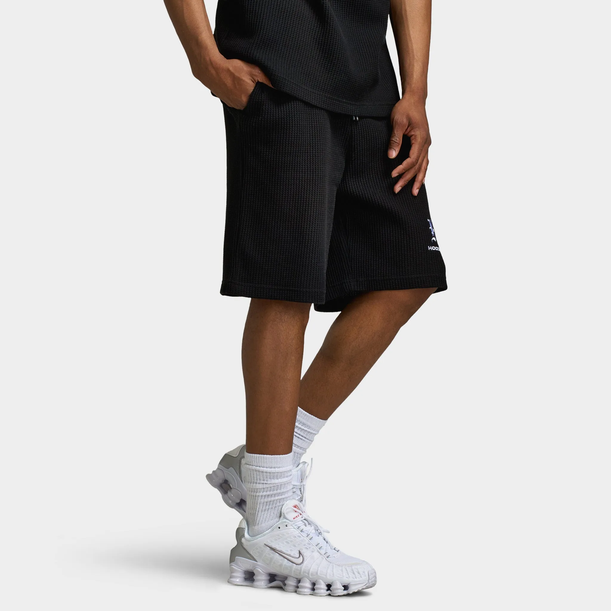 Hoodrich Chroma Waffle Oversized Shorts Black / White