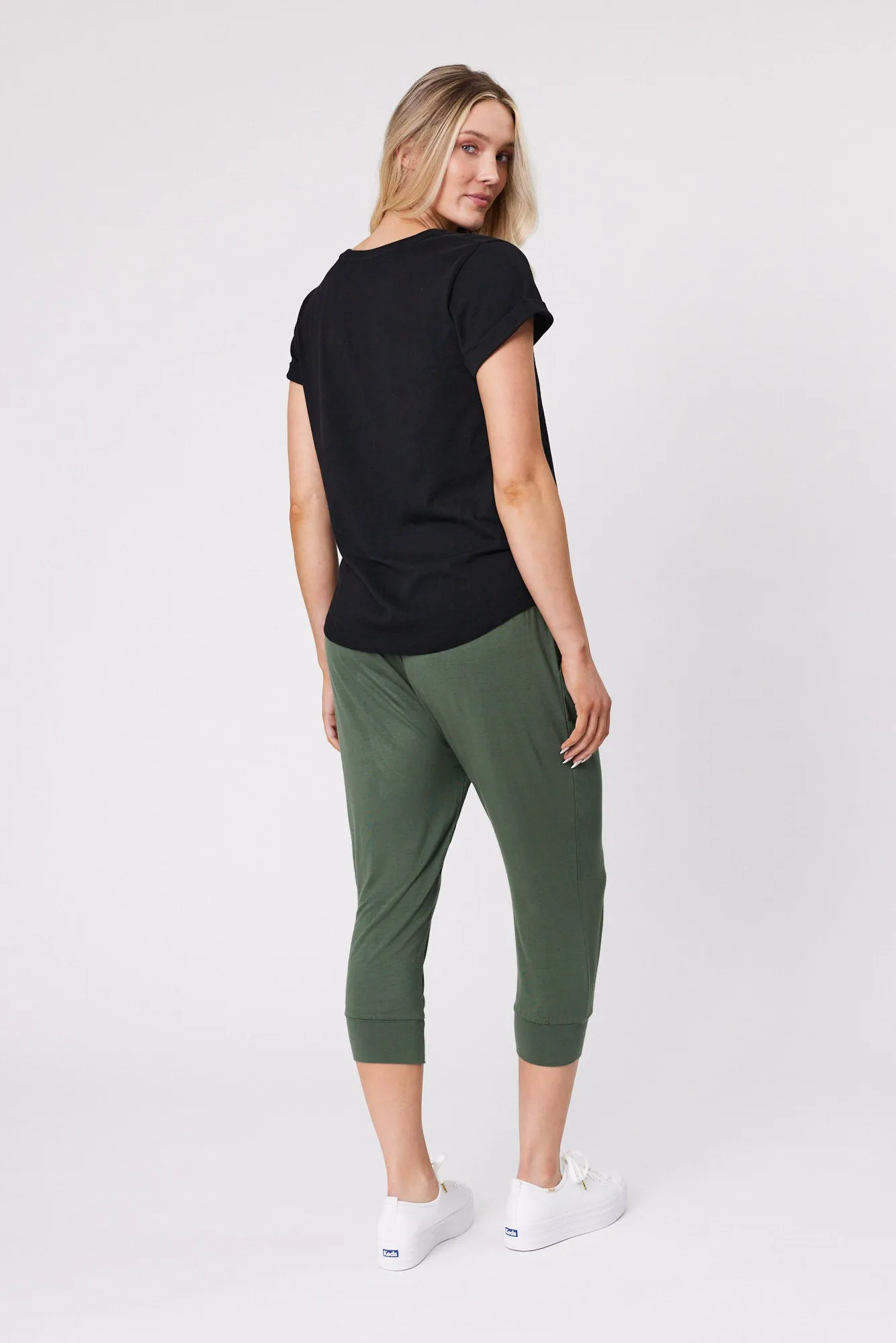 Shine On Essentials Comfort Jogger Khaki