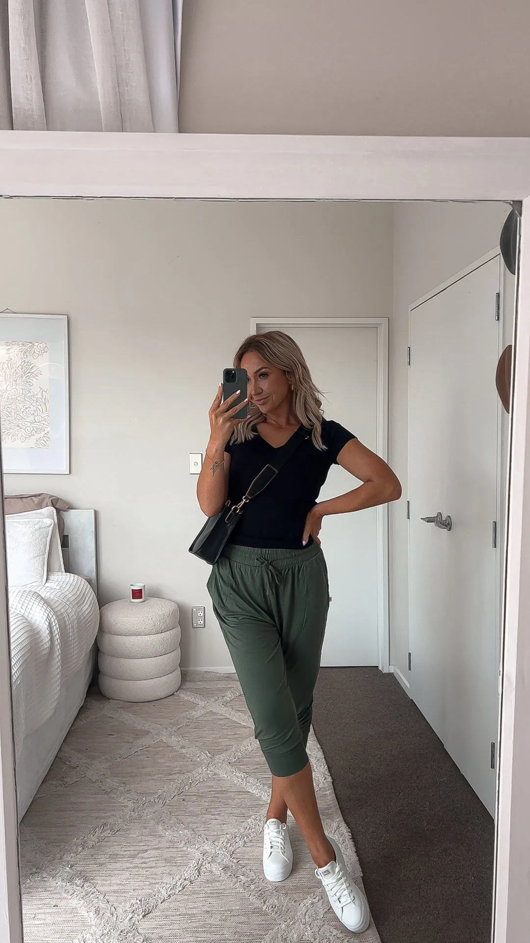 Shine On Essentials Comfort Jogger Khaki