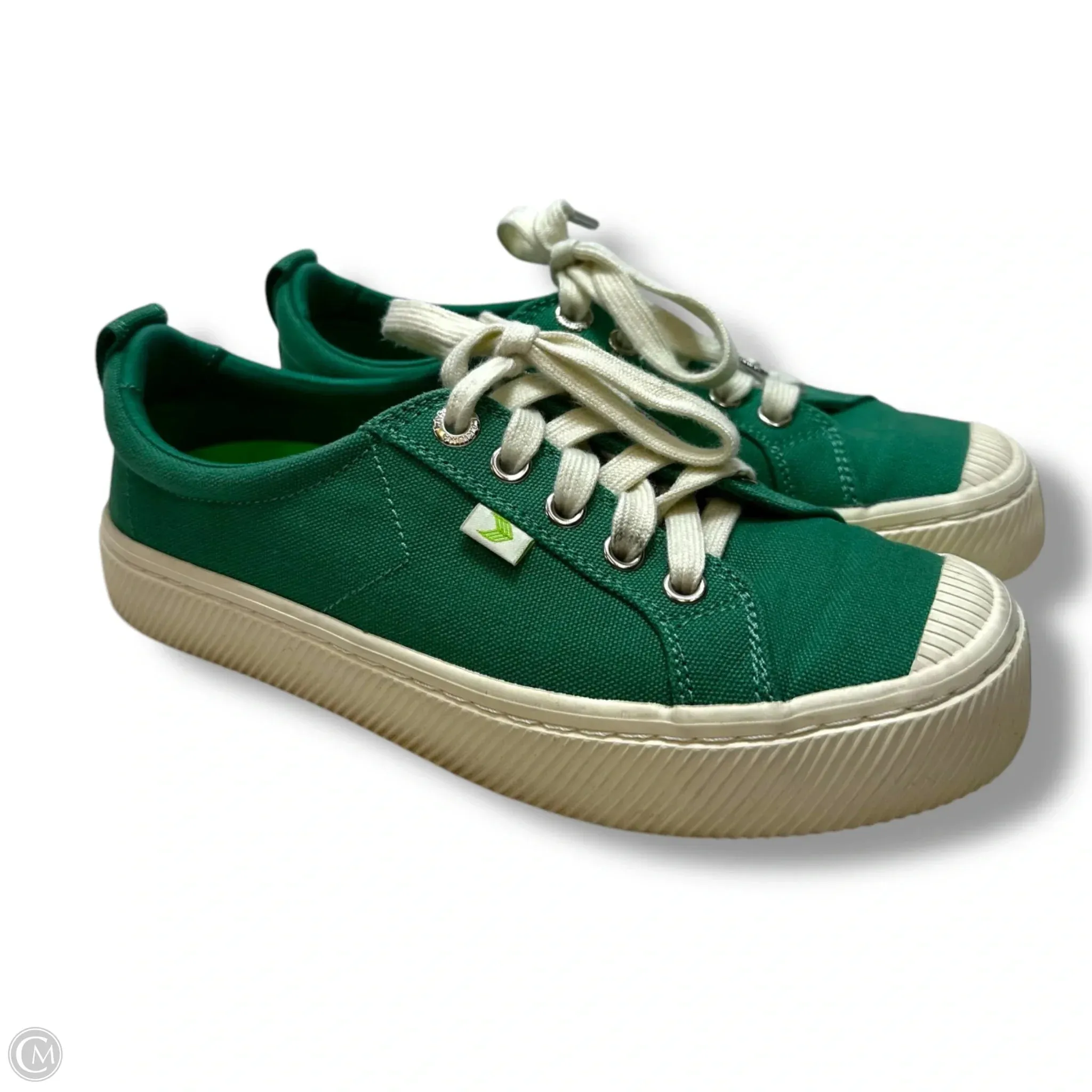 Shoes Flats By Cariuma In Green, Size: 6.5