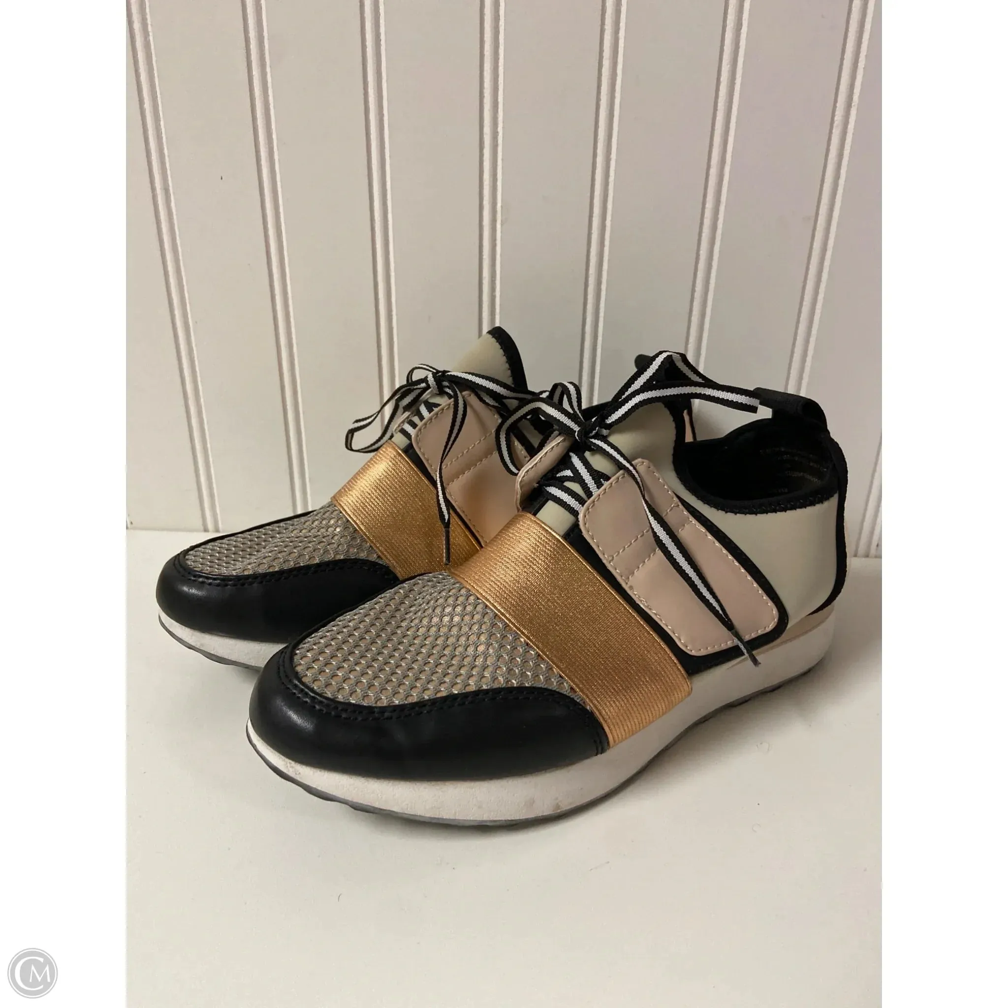 Shoes Sneakers By Mossimo In Rose Gold, Size: 6.5